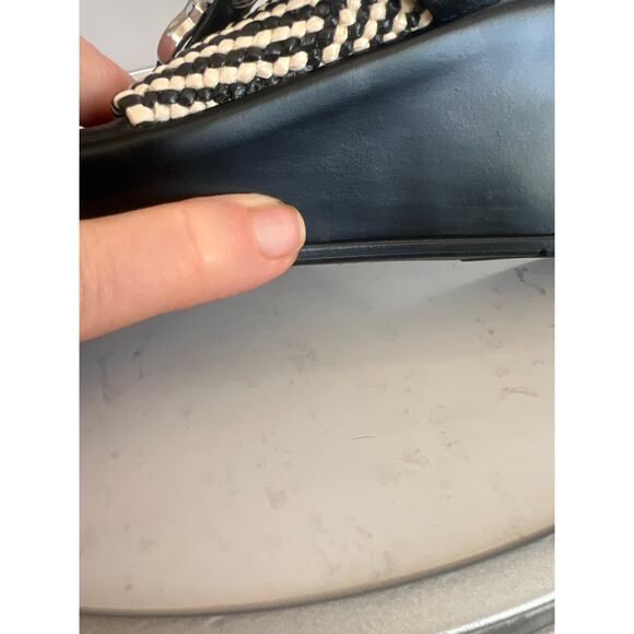 ITALIAN SHOEMAKERS - Picture 12 of 13